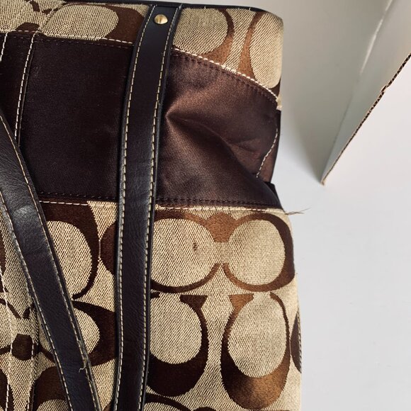 COACH Classic C Leather Fabric Purse Handbag Pocketbook Really $? - Picture 14 of 16